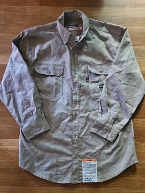 Berne Flame-Resistant Button Down Long Slv Work Shirt Khaki Men's Large 44-46